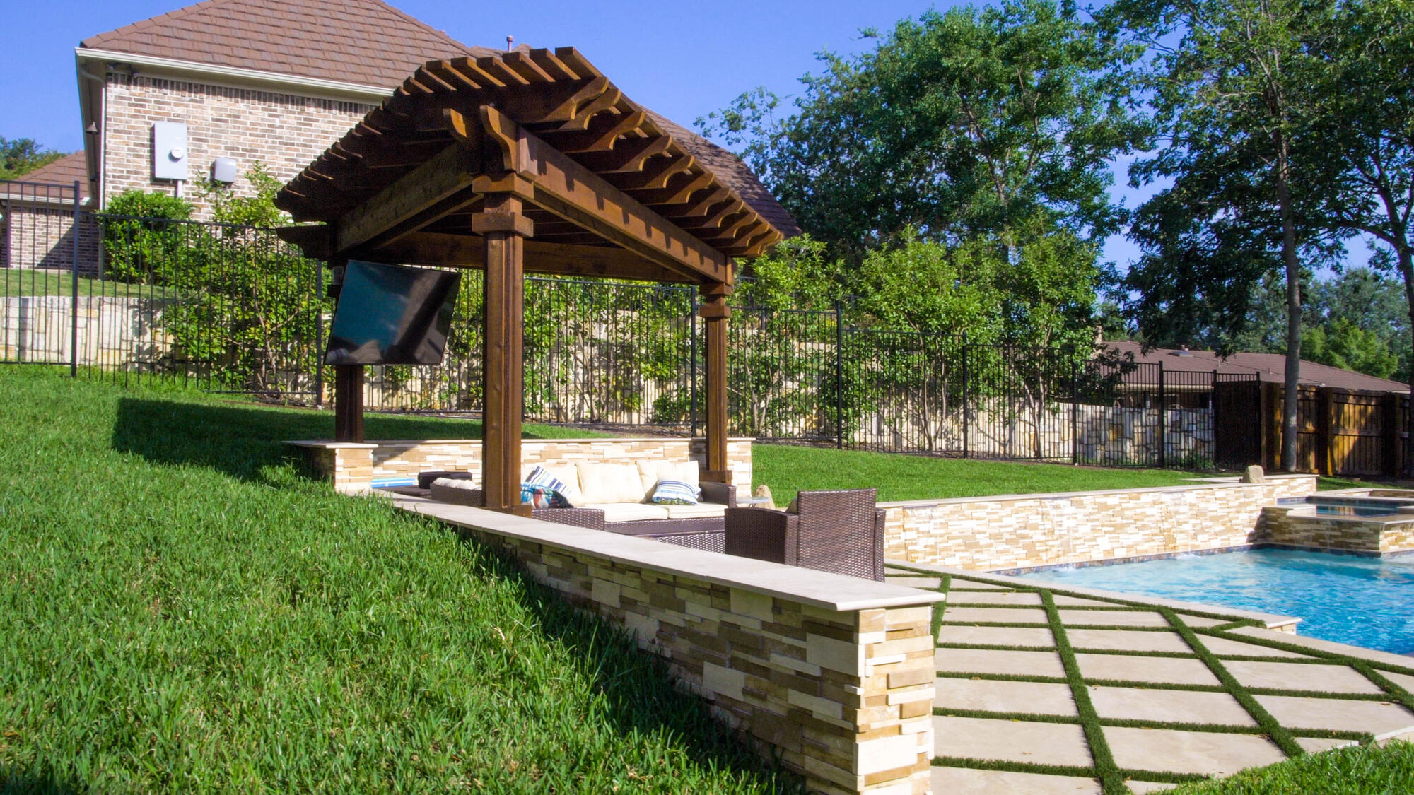 Courtyard_8