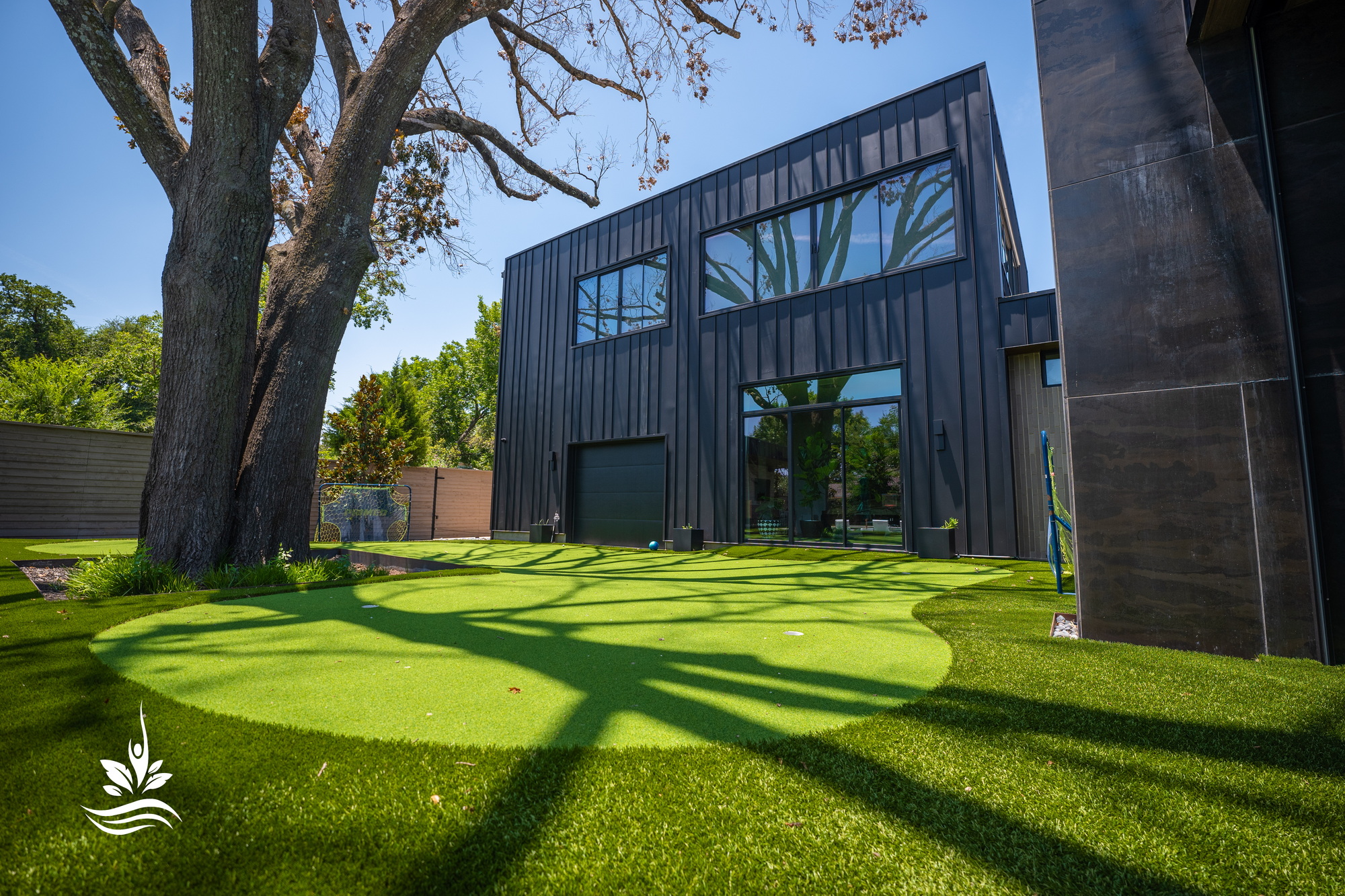 Residential artificial turf putting green Dallas Texas