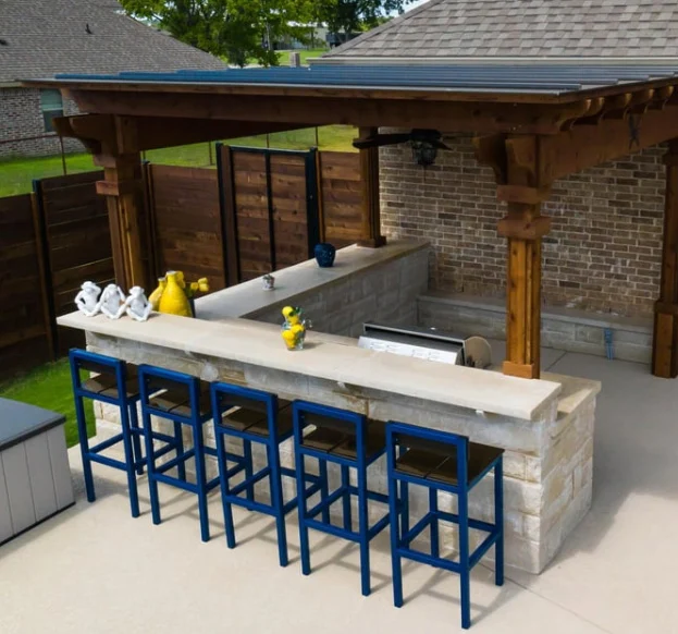 Outdoor Living & Structures